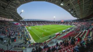 Verplaatsing AZ - N.E.C.